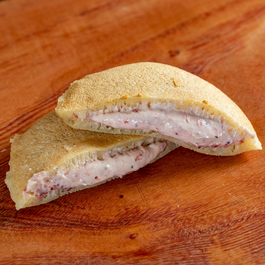 Ottie Pancakes Strawberry Cheese